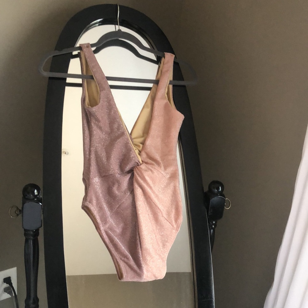 Gold dust luxe shimmer swimsuit - Picture 3 of 4